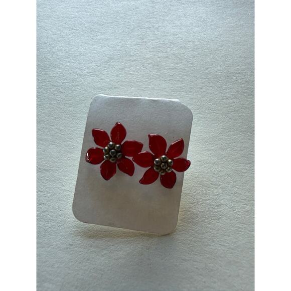 Vintage Red Poinsetta Christmas Earrings Lucite 60s Floral Studs Holiday Jewelry - Picture 1 of 5
